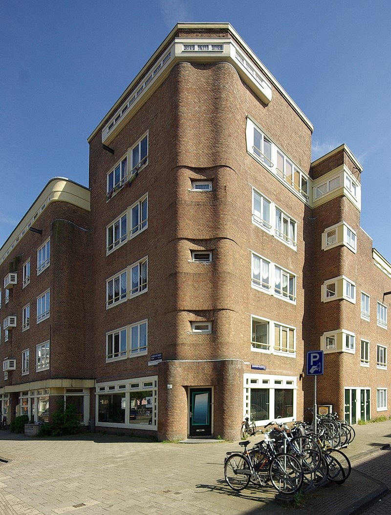 28Amsterdam_Coöperatiehof_001.JPG