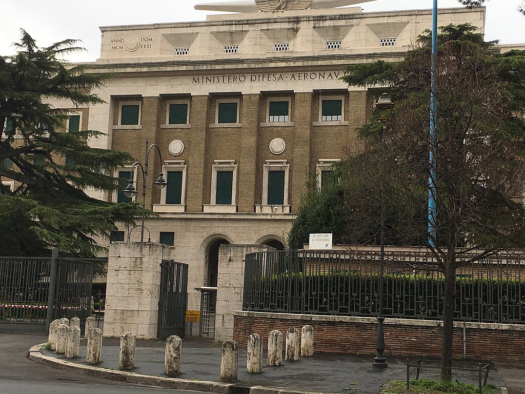 29 1024px-Ministero_Difesa_Aeronautica_(Rome)_in_2020.04.jpg