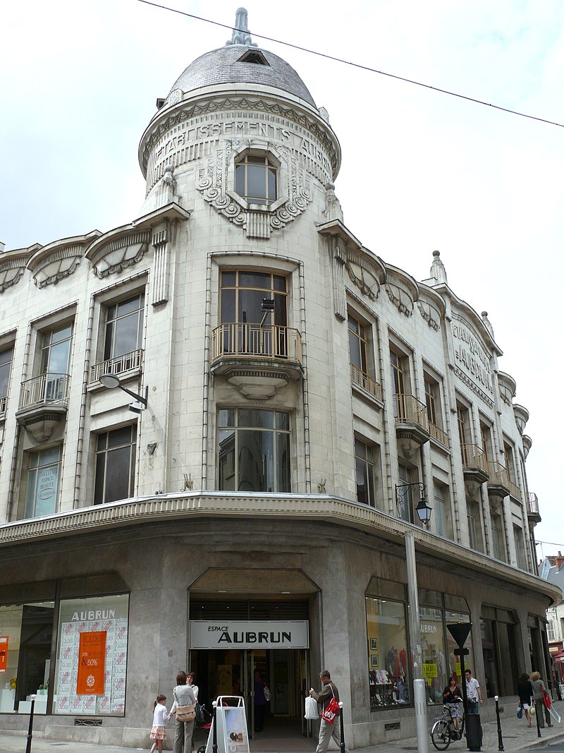29Bourges_-_10_rue_Moyenne_-093.jpg