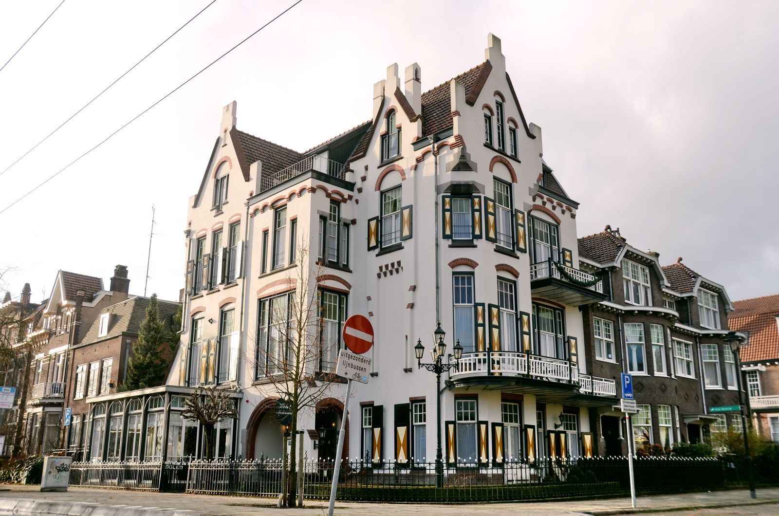 3 Hotel_Molendal_Arnhem_built_in_1903_A.jpg