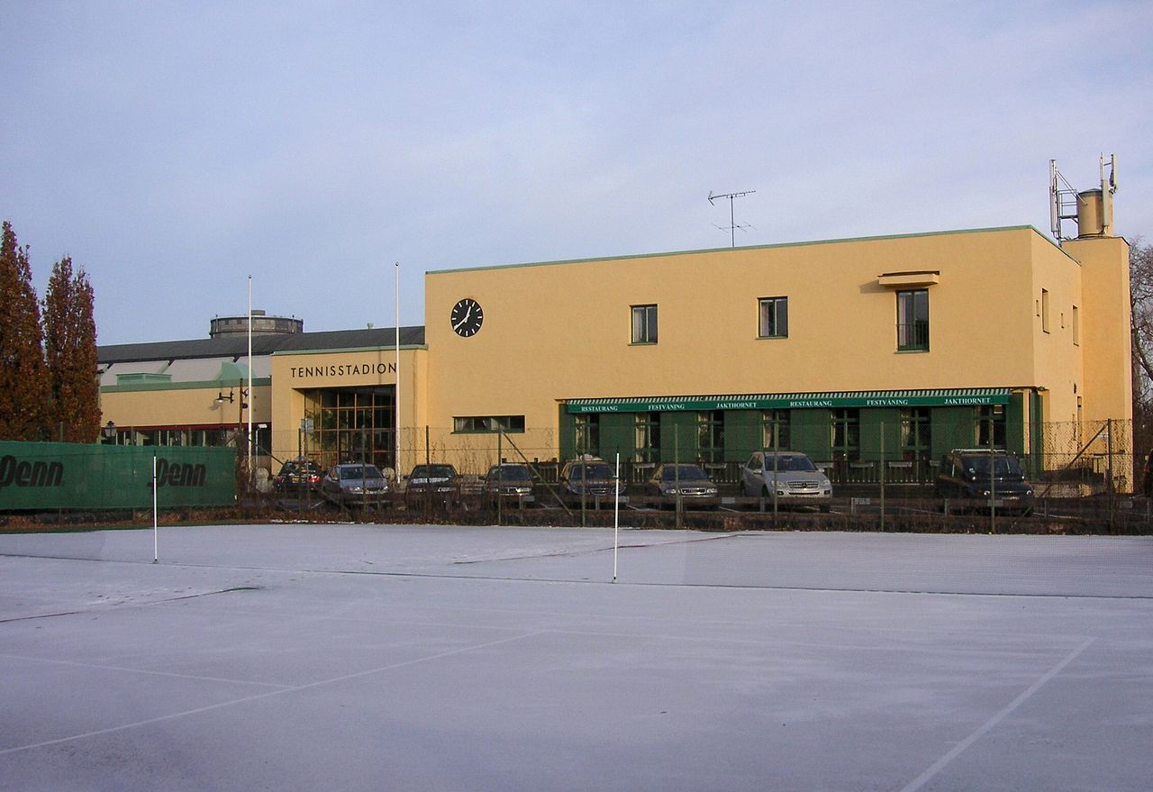 30 1280px-Tennisstadion,_Stockholm_2007a.jpg