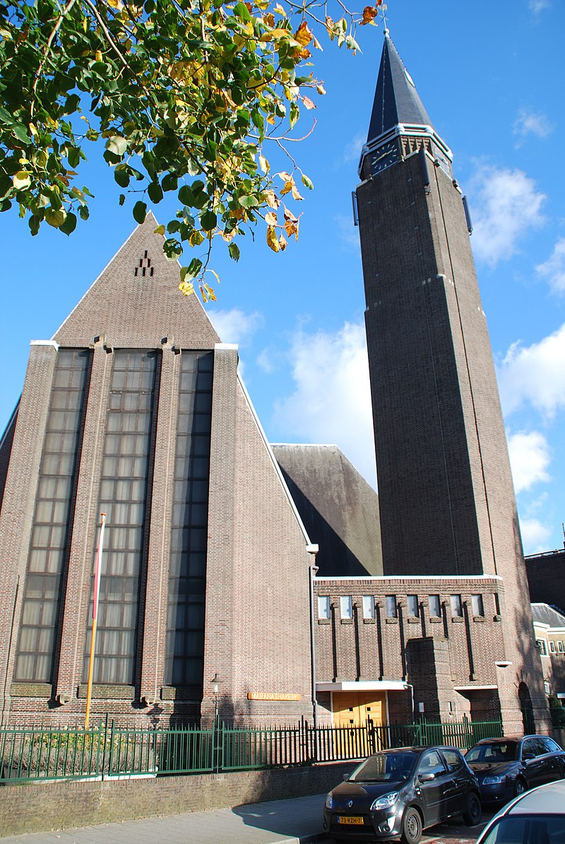 30 800px-Hillevlietkerk_Rotterdam_03.jpg