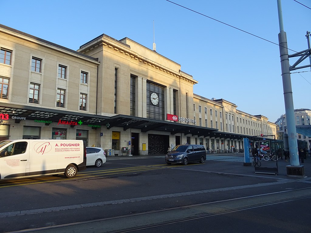 31 1024px-Bv-geneve-cornavin.jpg