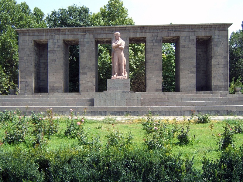 31 stepan-shahumyan.jpg