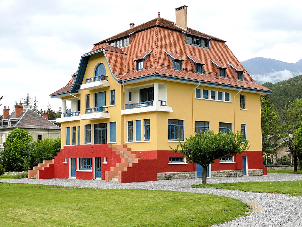 31Barcelonnette_-_Villa_mexicaine_-977.jpg