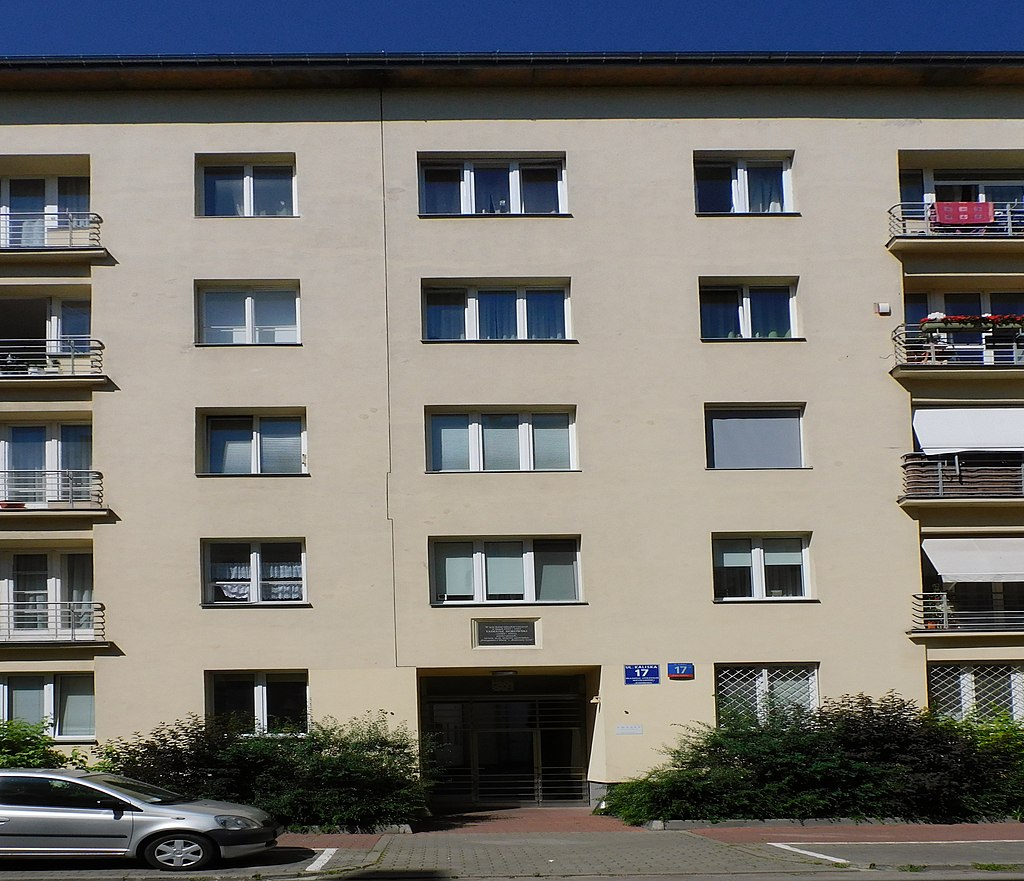 31Kaliska_17_warszawa_fasada.jpg