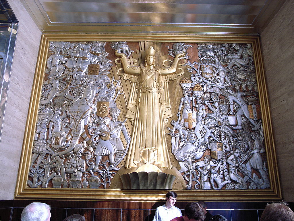 32 1024px-Lobby,_(former)_Daily_Express_Building_by_Ronald_Atkinson_2.jpg