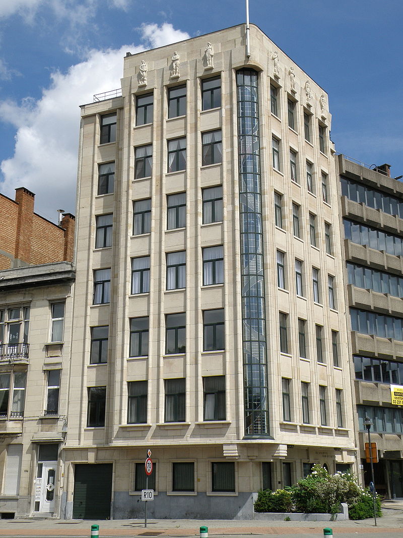 32 800px-Antwerpen_Residentie_Van_Rijswijck_2.jpg