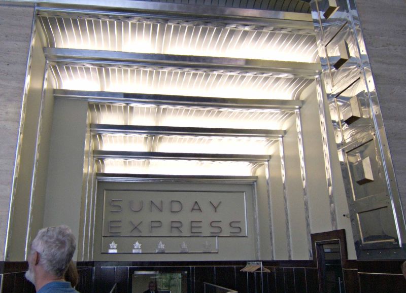 32Daily_Express_building_Sunday_Express.jpg