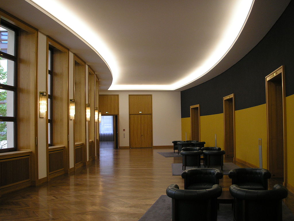 34 1024px-Foreign_Office_Berlin_2007_023.jpg