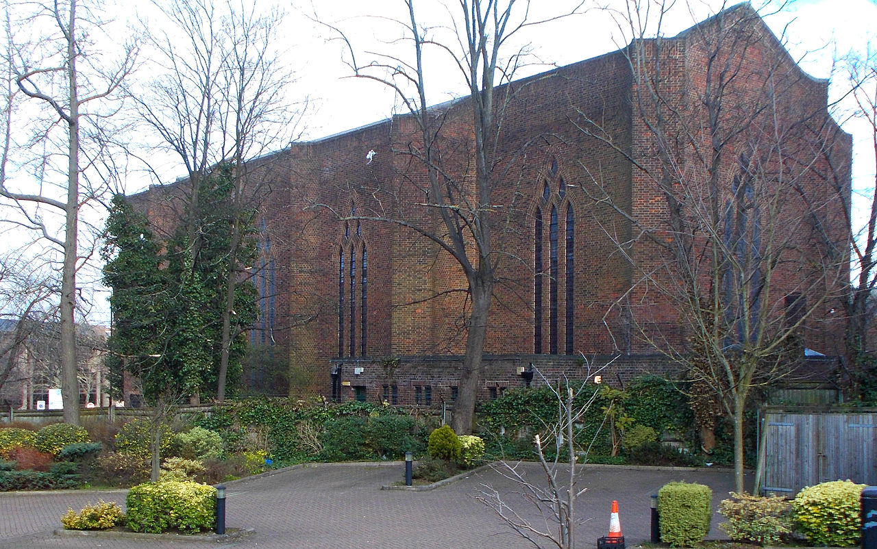 34 1280px-Baptist_Church,_SUTTON,_Surrey,_Greater_London.jpg