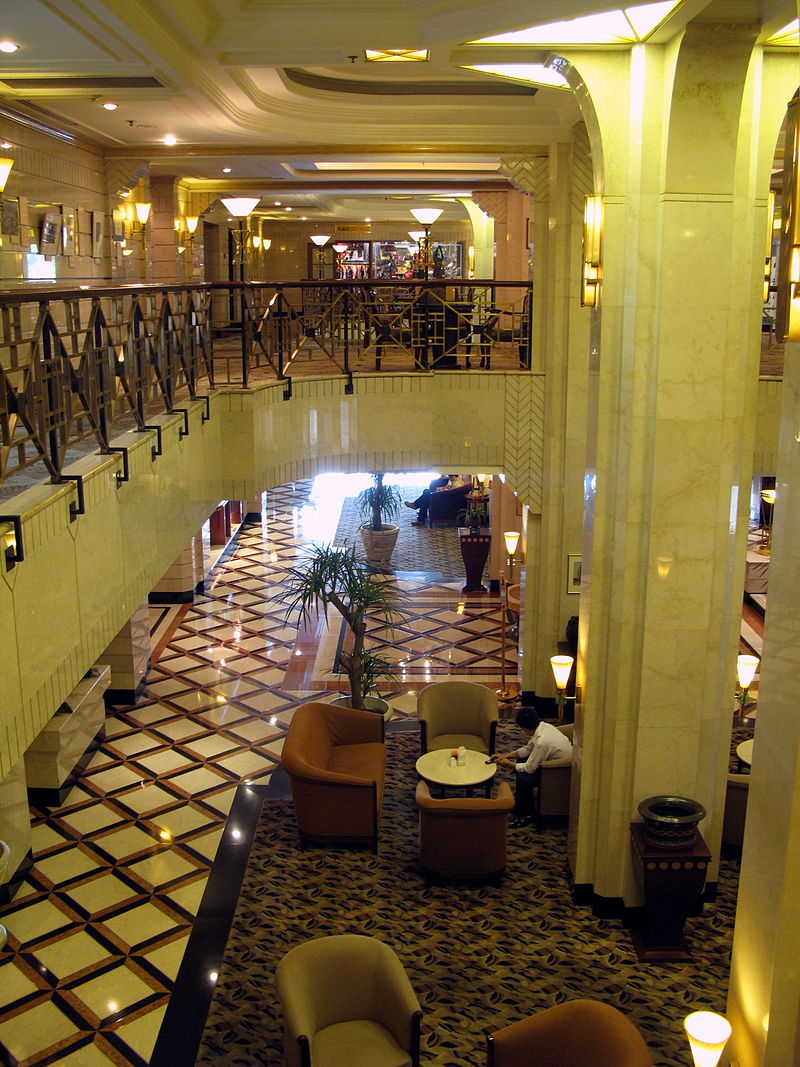 34Shanghai_Park_Hotel_Interior.jpg
