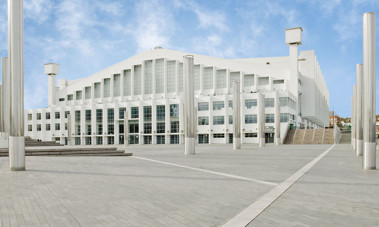 34Wembley_Arena.jpg