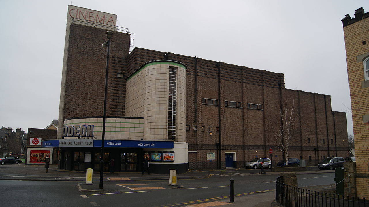 36 1280px-Odeon,_Harrogate_(25th_February_2013)_003.jpg