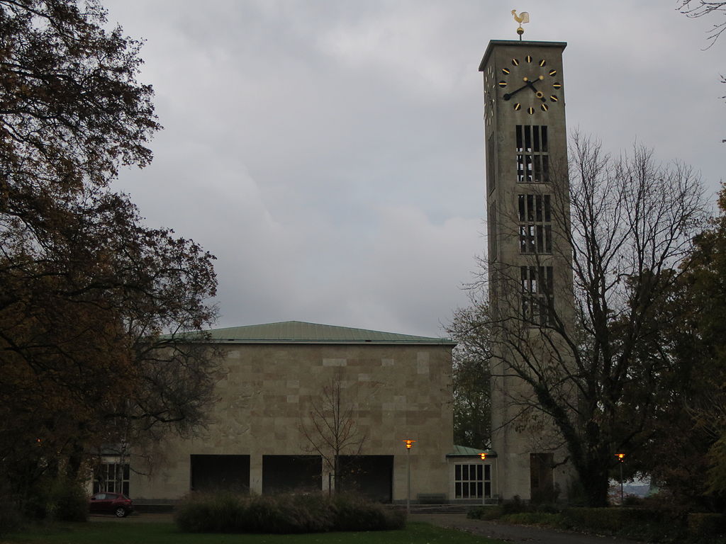 37 1024px-Neue_Kirche_Wollishofen_03.jpg
