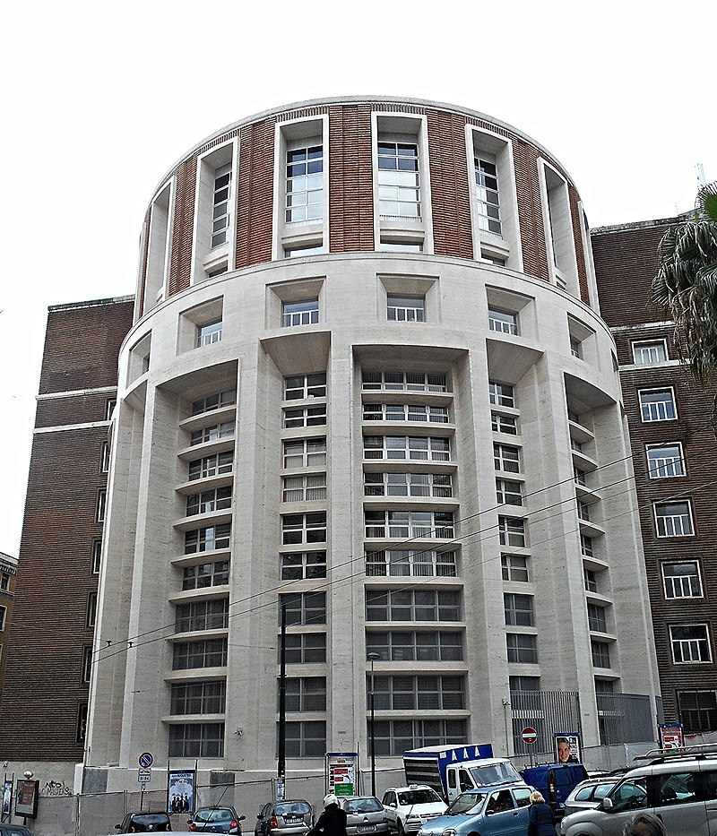 37 _Palazzo_degli_Uffici_Finanziari__(1933-1937;_brick_and_travertine)_-_Via_Diaz_n.jpg