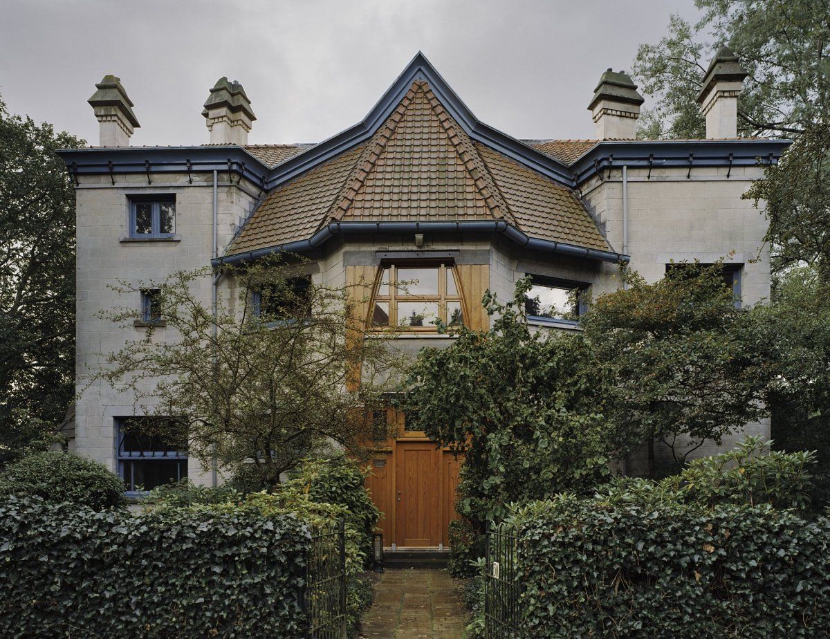 3Villa SeagullVoorgevel_van_art_nouveau-villa_-_'s-Gravenhage_-_20396123_-_RCE.jpg