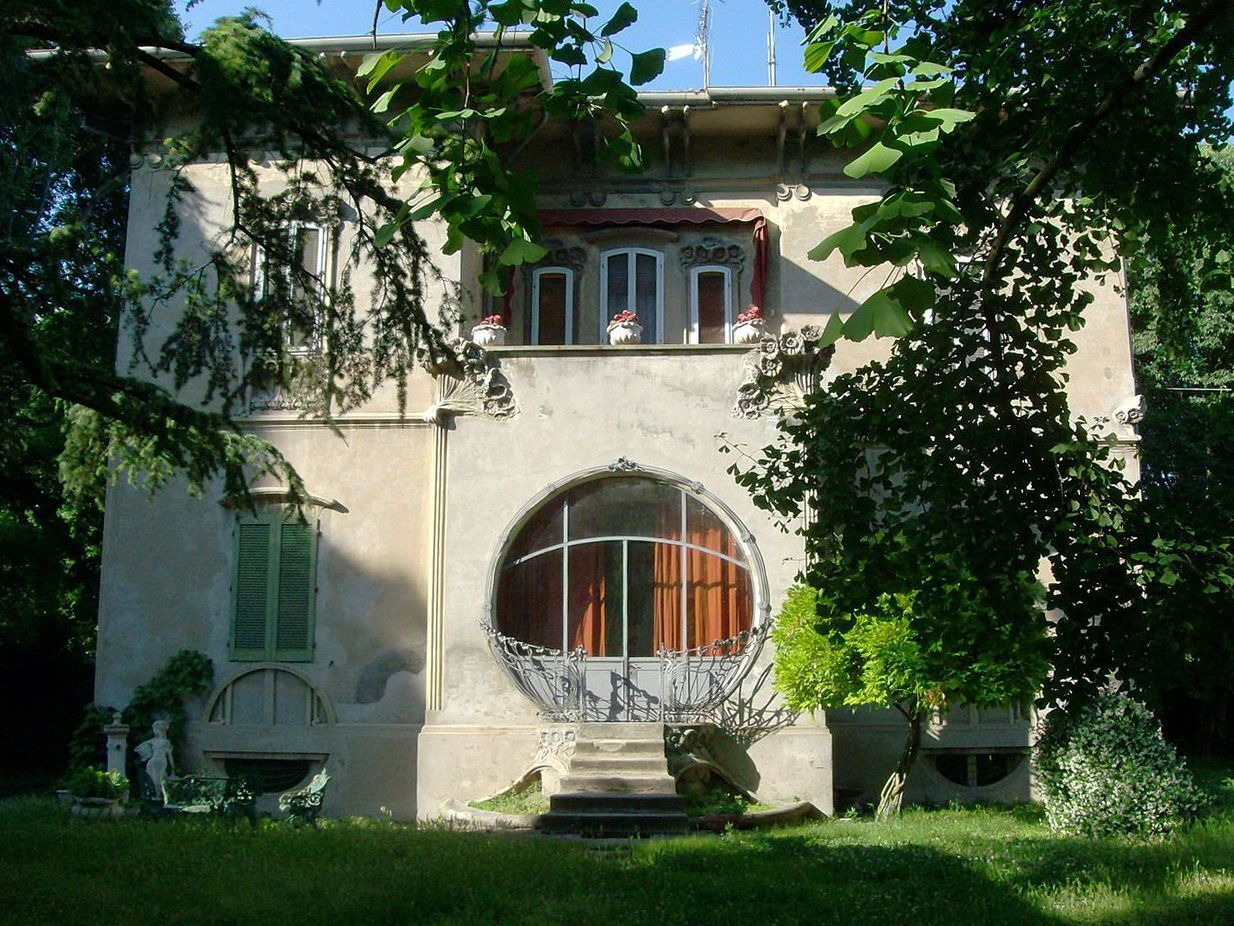 4 Ferrara_-_Villa_Melchiorri.jpg