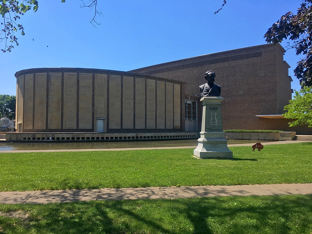40 сша1024px-20190611_-_10_-_Kleinhans_Music_Hall.jpg