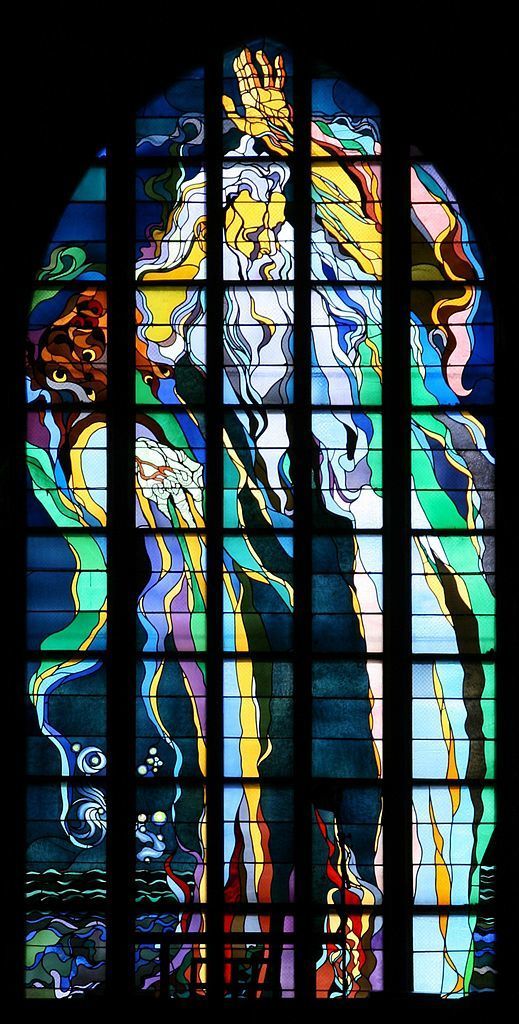 519px-Kraków_-_Church_of_St._Francis_-_Stained_glass_01.jpg