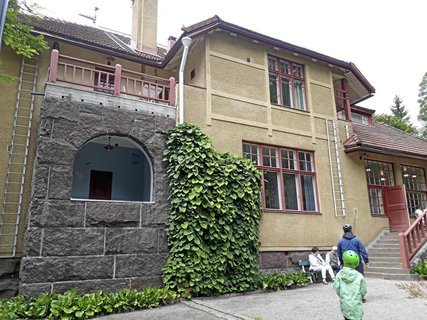 5516084-n.jpg
