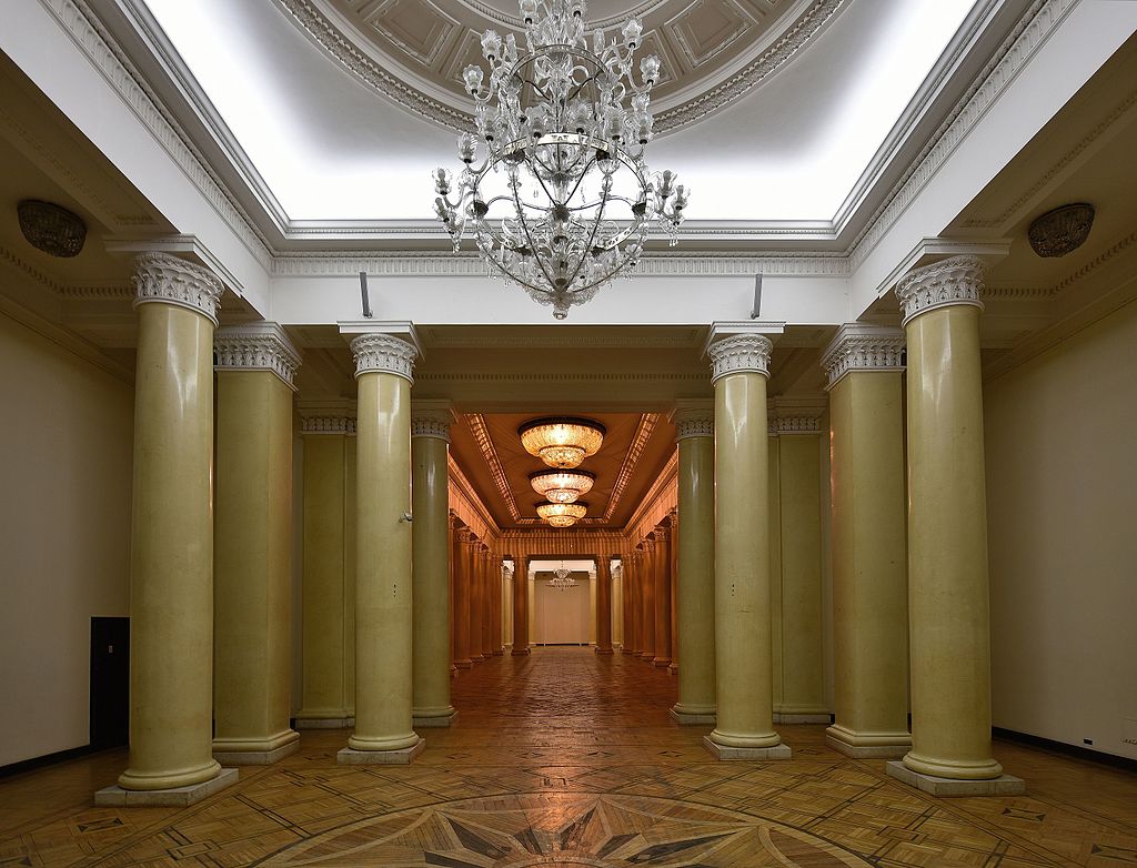 55Sala_im._Stefana_Starzyńskiego_Pałac_Kultury_i_Nauki.jpg