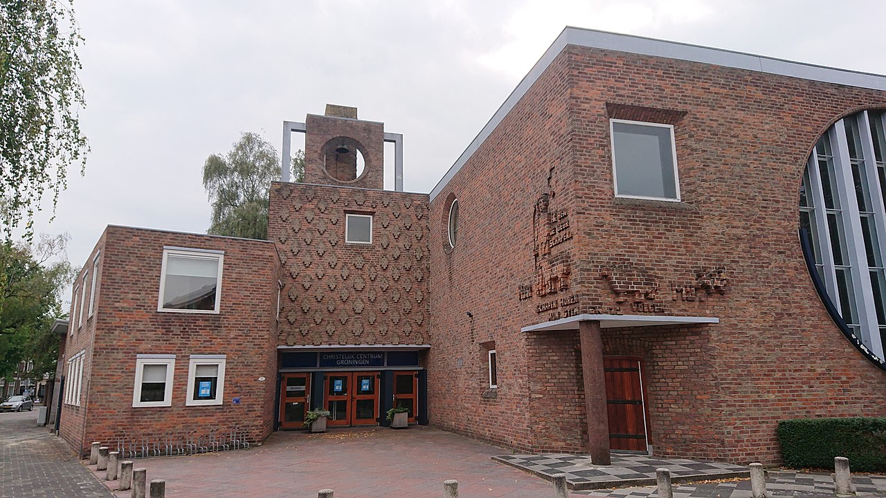 56 1280px-Goede_Herderkerk3.jpg