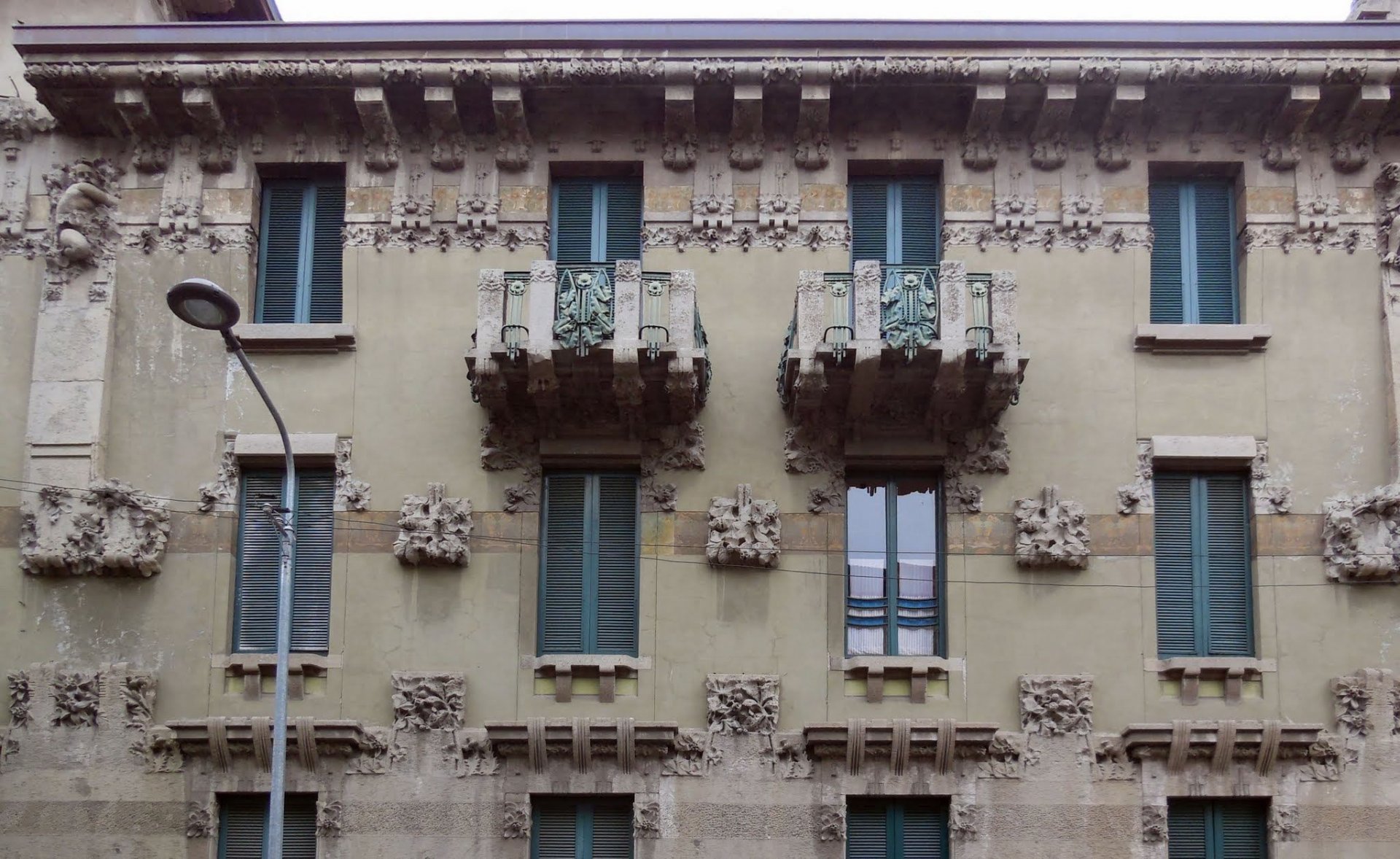 6 Casa CampaniniBellini (via Vincenzo) 11, Casa Campanini (Alfredo Campanini 1904-.jpg