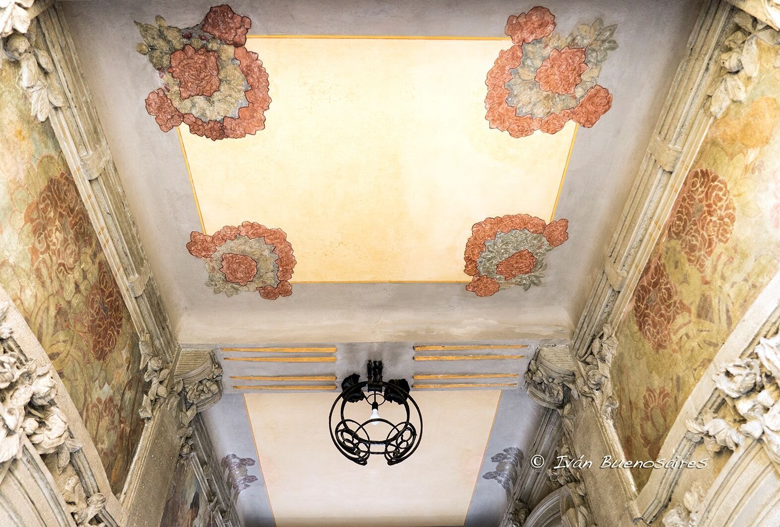 6 Casa Guazzoni118230337_1118002318602357_2071395958152394272_o.jpg