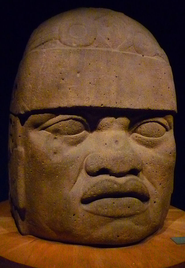 640px-OlmecheadMNAH.jpg
