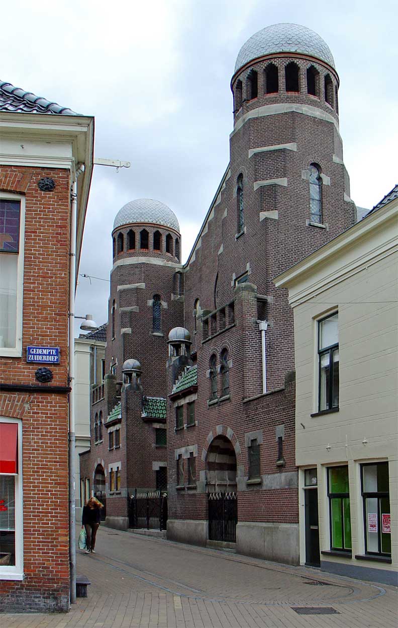 6Synagoge_Groningen_Folkingstraat.jpg