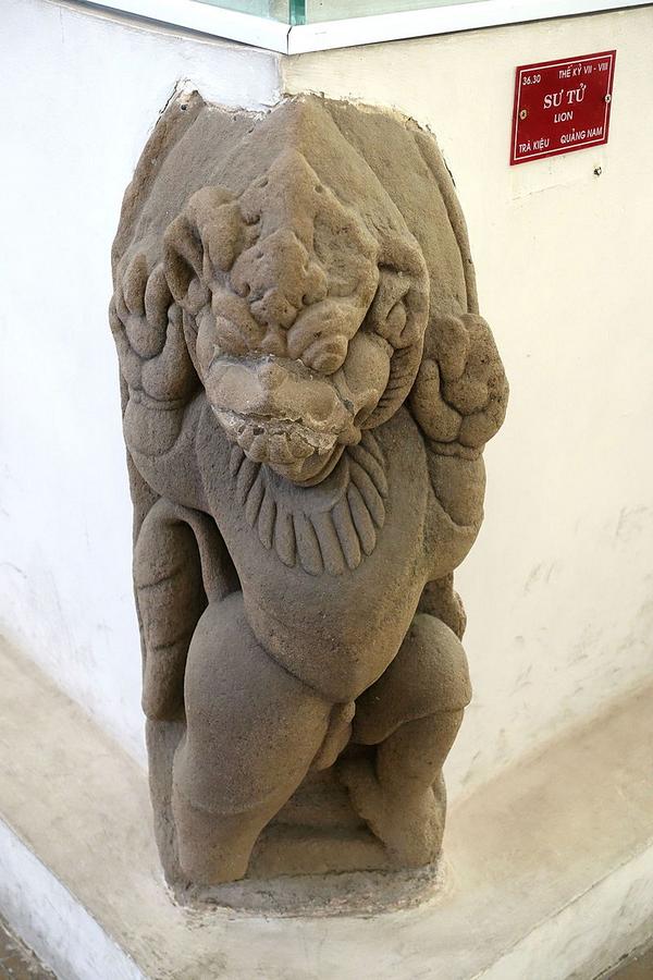 7-8Lion,_Tra_Kieu,_7th-8th_century_Quant_Nam_665.JPG