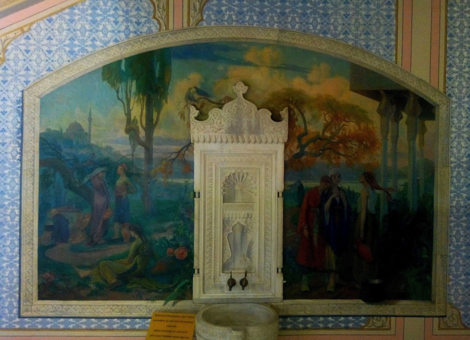 8-Abdülmecid-Efendi-Köşkü-Avni-Lifij-Aşk-Çeşmesi-fresk.jpg
