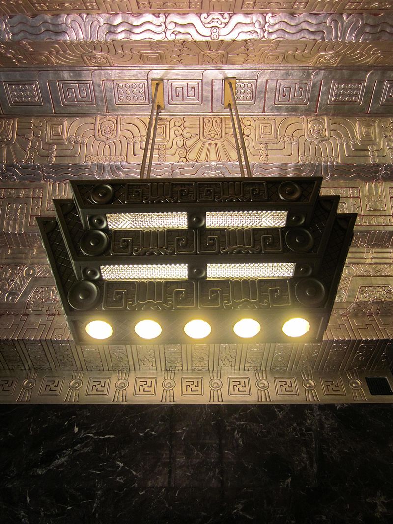 800px-450_Sutter_St._lobby_lights_1.jpg