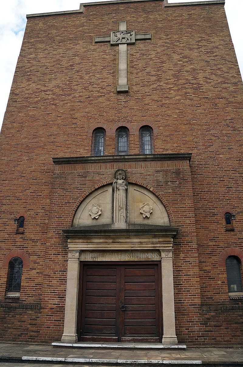 800px-Christ_Church,_Burney_Lane,_Birmingham_-_South-facing_door.jpg