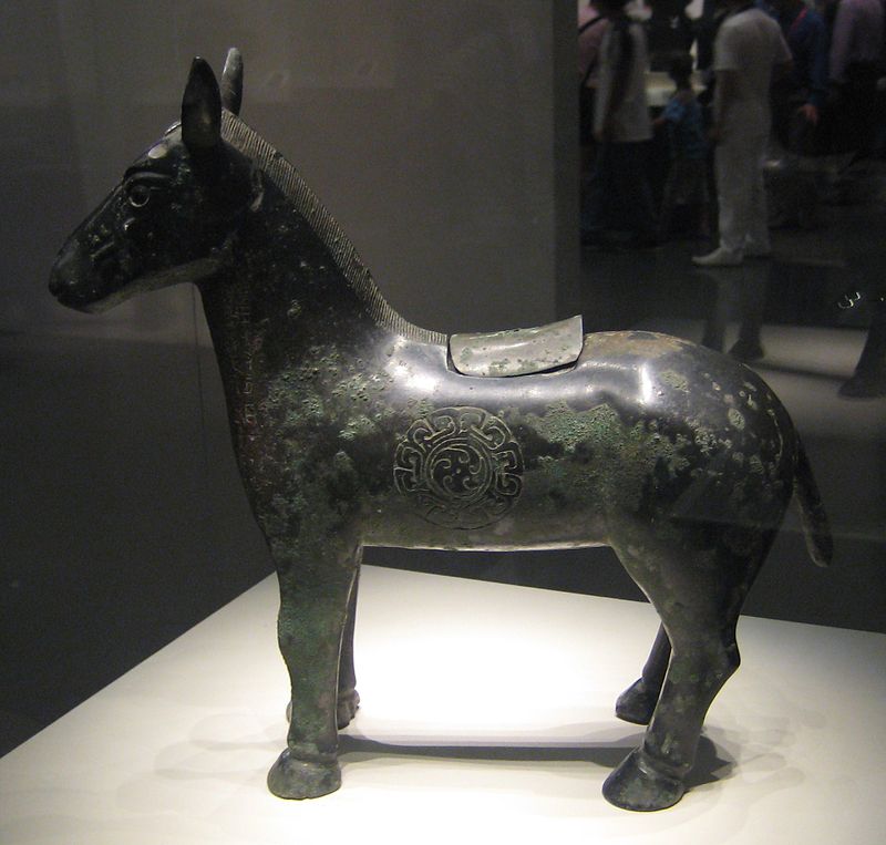 800px-Foal_shaped_bronze_wine_vessel.jpg
