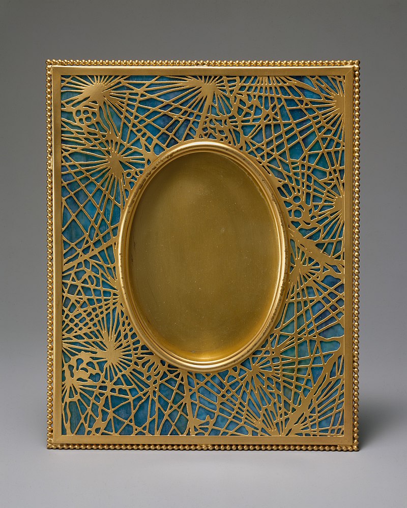 800px-Frame_MET_DT6507.jpg