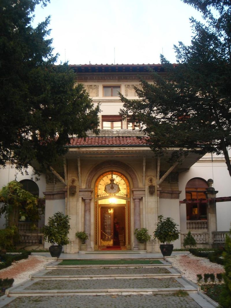 800px-Hıdiv_Kasrı.jpg