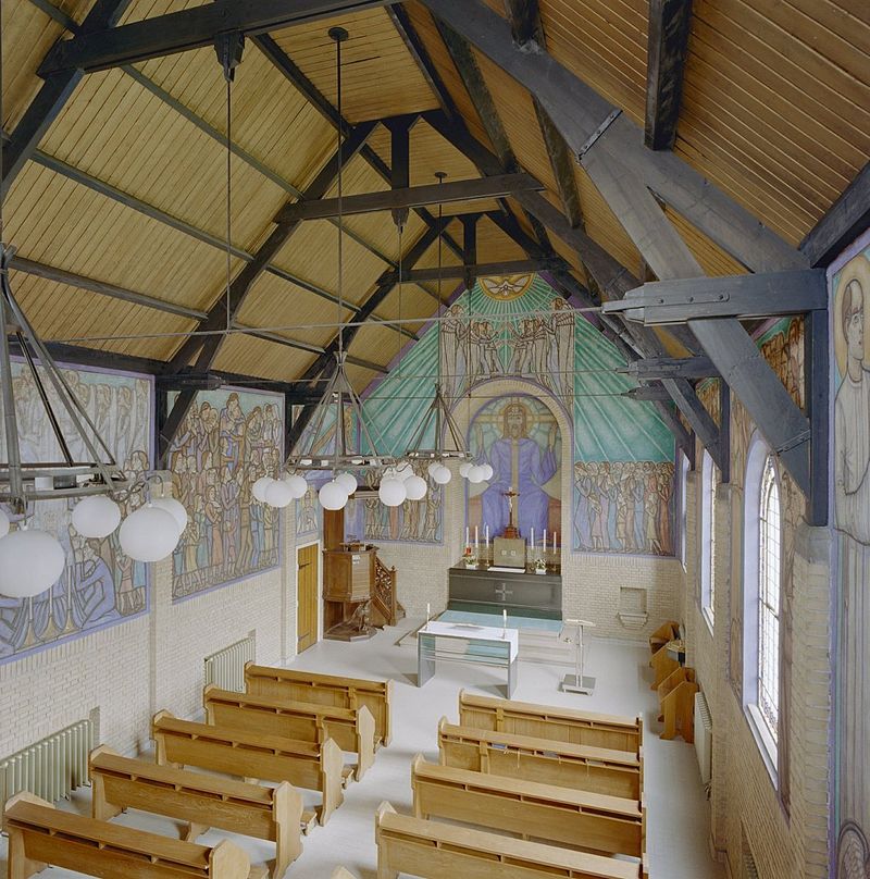 800px-Interieur,_overzicht_naar_het_oosten_-_Leiden_-_20336660_-_RCE.jpg