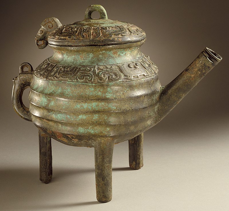 800px-Lidded_Ritual_Pitcher_(He)_with_Birds_LACMA_M.89.136.18a-b_(2_of_2).jpg