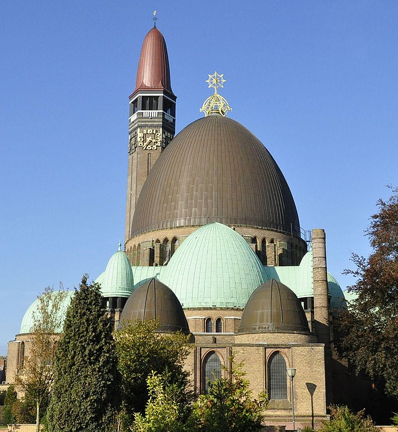 800px-Sint_Jan_bezien_vanuit_het_zuiden.jpg