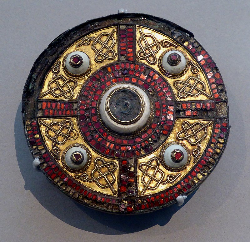 800px-The_Milton_Brooch.jpg