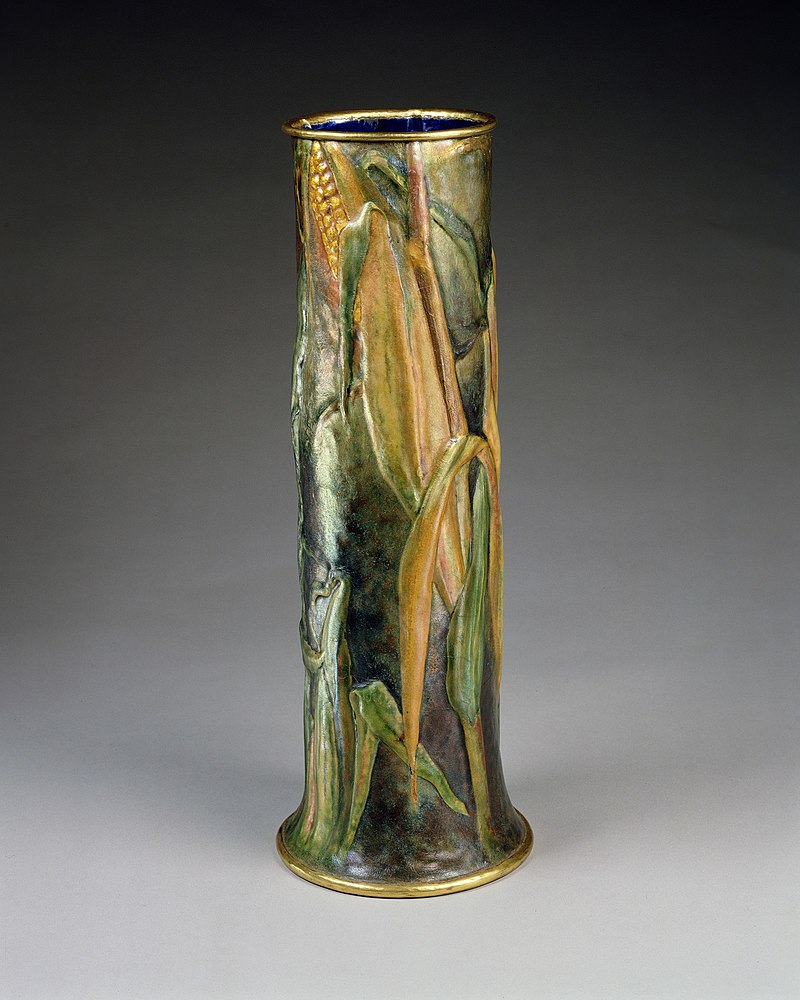 800px-Vase_MET_1981.444.jpg