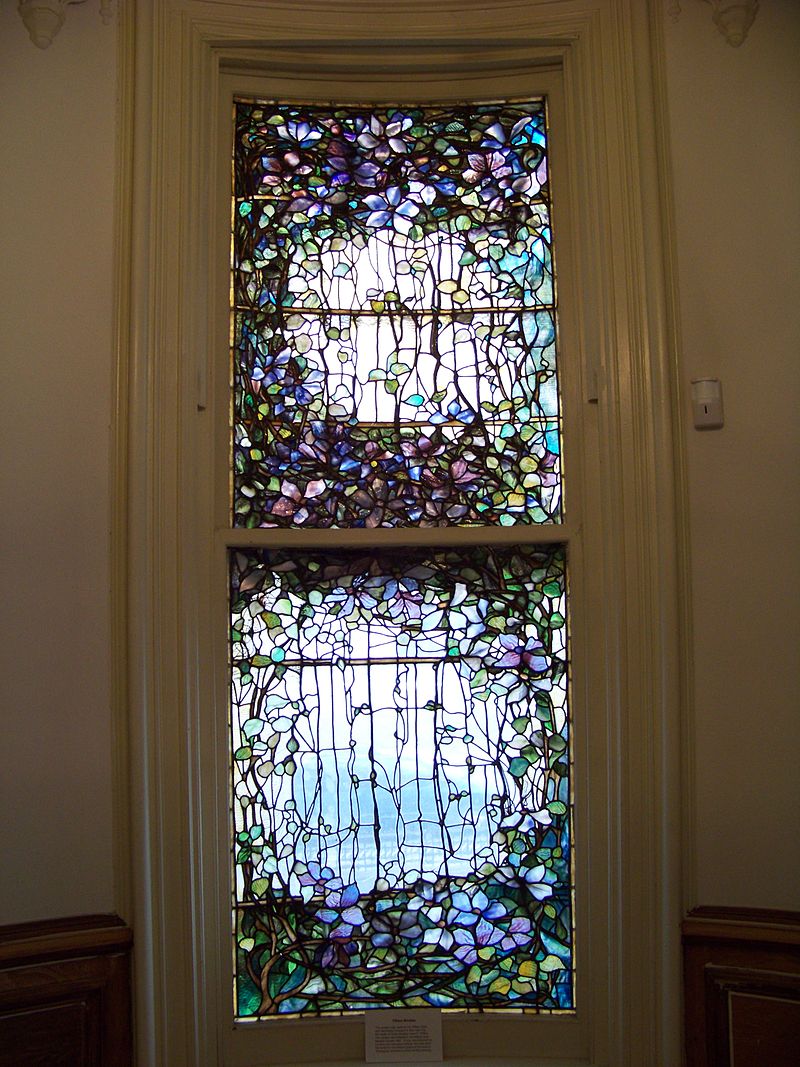 800px-Willard_House_Tiffany_window.jpg