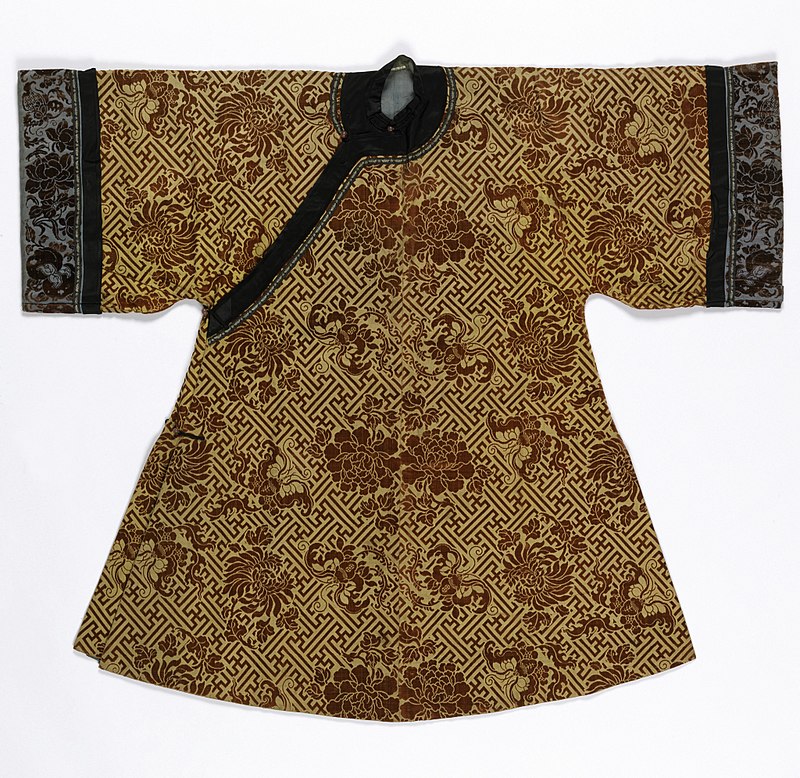 800px-Woman's_Robe_(China),_ca._1860_(CH_18318435).jpg