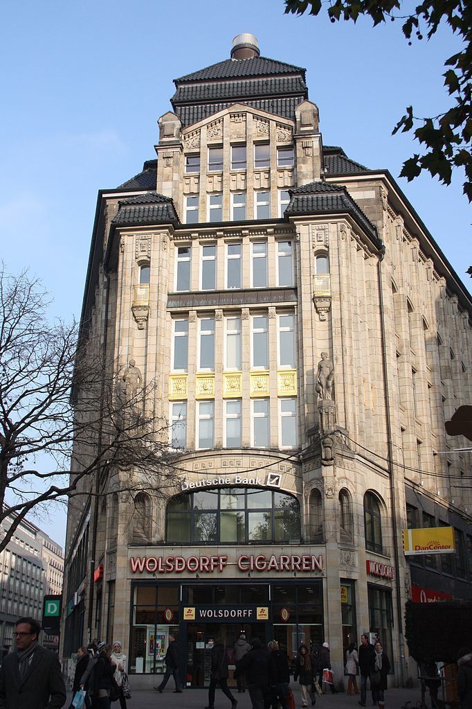 9 682px-Seeburg_Hamburg.jpg