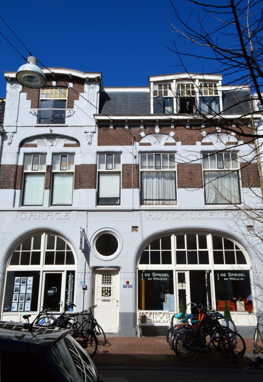 9 Van_Welderenstraat_100-104_voormalige_garage_L.A._Moll_Nijmegen_1909.jpg