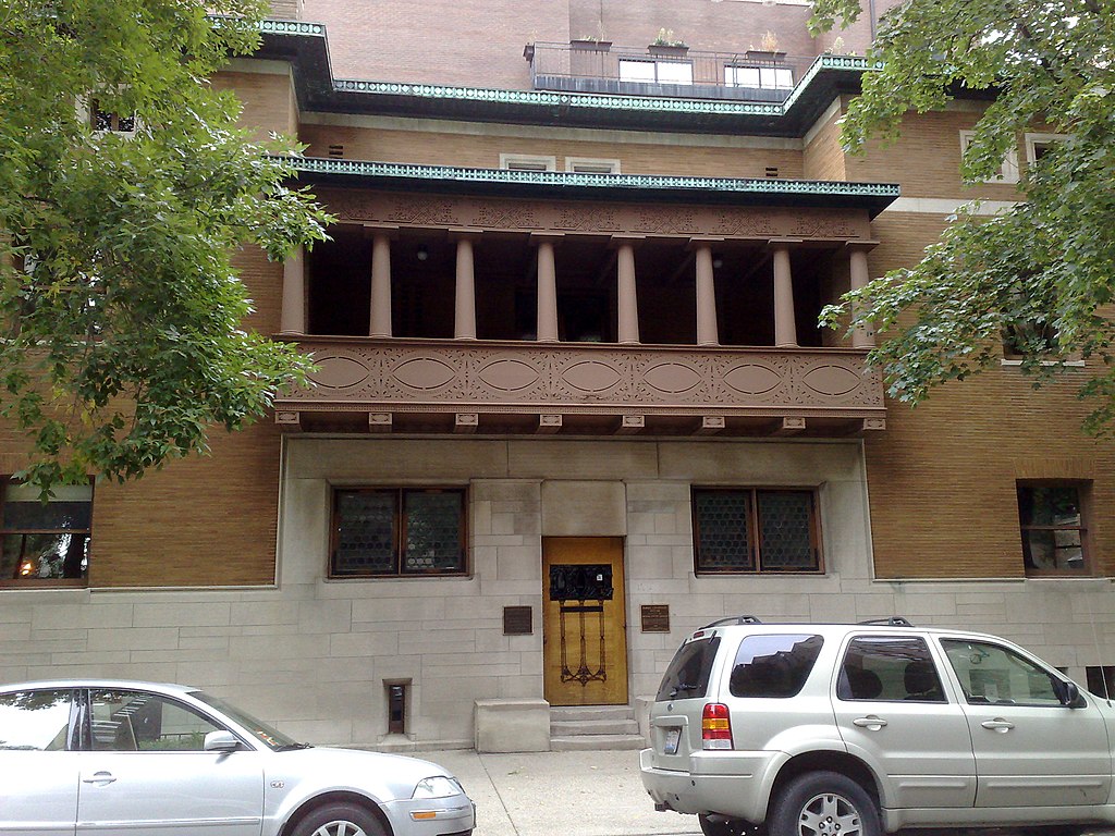 92 1024px-Frank_Lloyd_Wright_(2835196989).jpg
