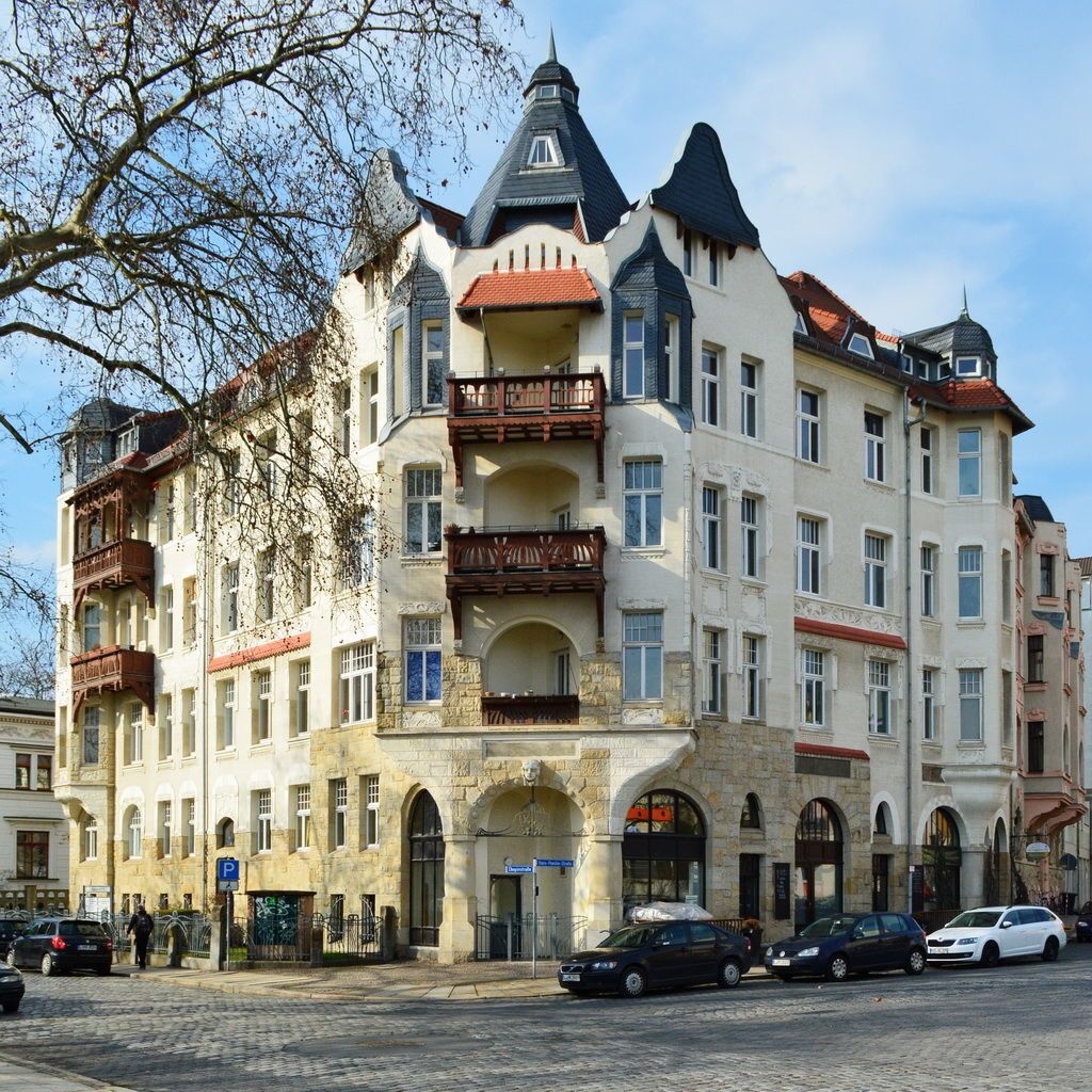 98Chopinstr._15_ecke_hans-poeche-str._(leggero)_am_kugeldenkmal_2.jpg