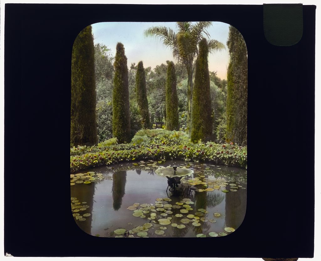 _Glendessary,__Robert_Cameron_Rogers_house,__Mission_Heights,_Santa_Barbara,_California..jpg